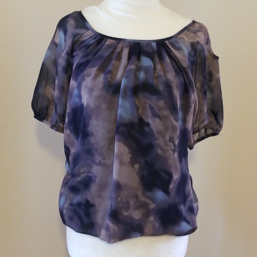 BCBG Cold Shoulder Keyhole Top